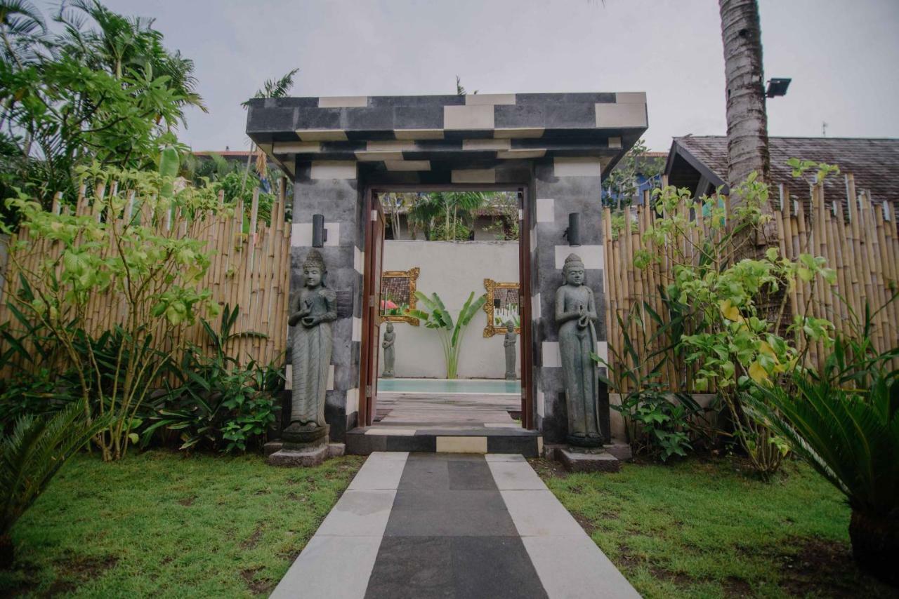 The Secret Jungle Villas Seminyak Eksteriør billede